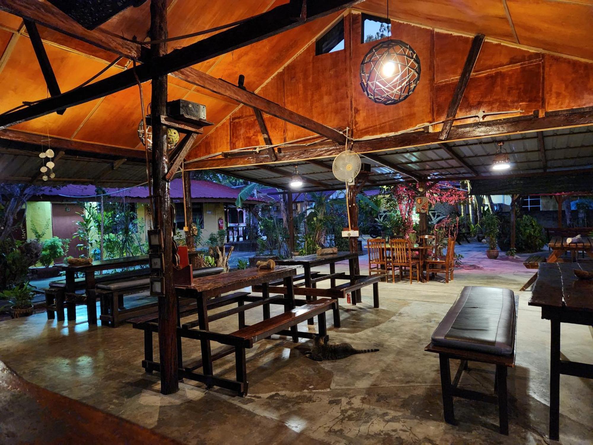 Gecko Guesthouse 판타이체낭 외부 사진